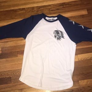 Vans 3/4 Sleeve Tee Size Medium